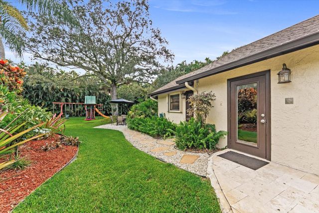 3551 SW 116th Avenue, Davie, FL 33330