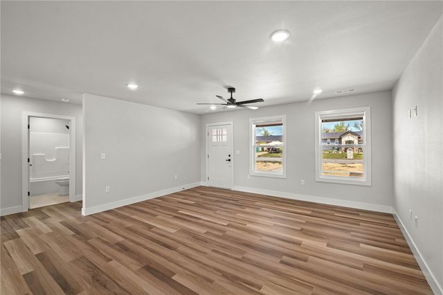1312 W Sunset Drive, Rogers, AR 72756