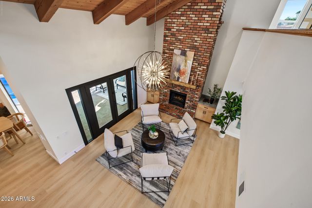 1131 W LAWRENCE Lane, Phoenix, AZ 85021