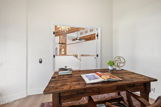 1131 W LAWRENCE Lane, Phoenix, AZ 85021