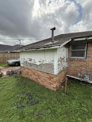 7351 Walker Street, Houston, TX 77011