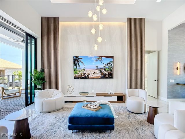 4217 NW 20th ST, Cape Coral, FL 33993