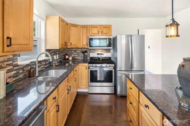 38376 SE Cedar Street, Snoqualmie, WA 98065