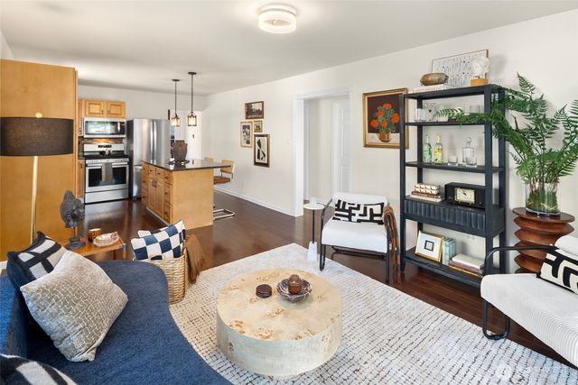 38376 SE Cedar Street, Snoqualmie, WA 98065