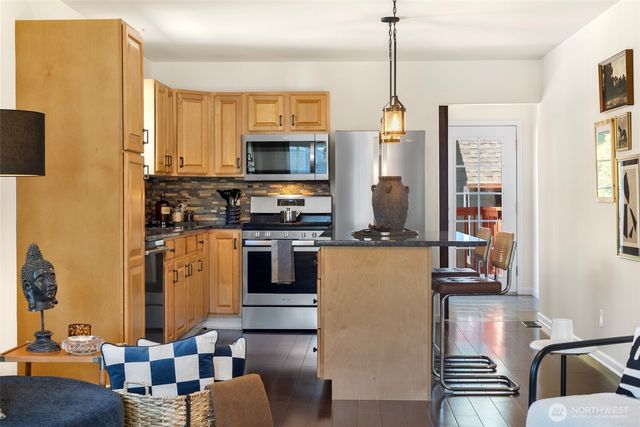 38376 SE Cedar Street, Snoqualmie, WA 98065