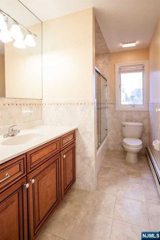 153 Old Palisade Road, Fort Lee, NJ 07024