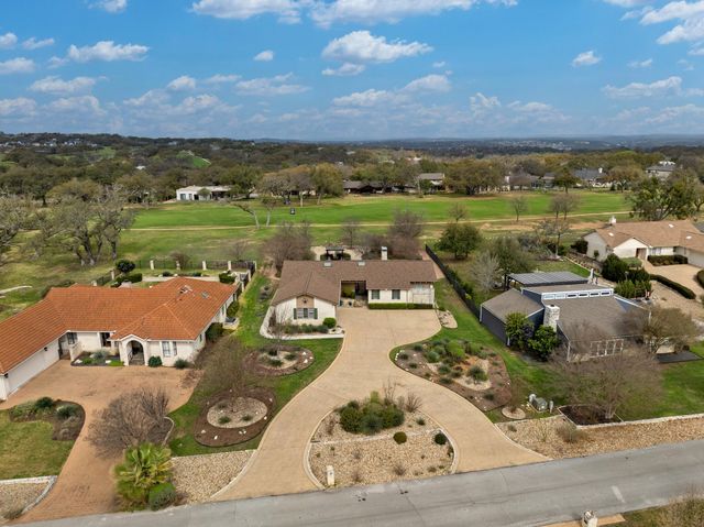 907 Vanguard ST, Lakeway, TX 78734