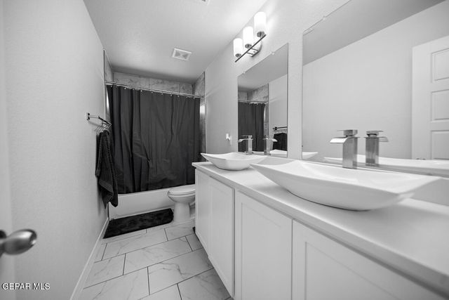 13409 Emerald Copper, Horizon City, TX 79928