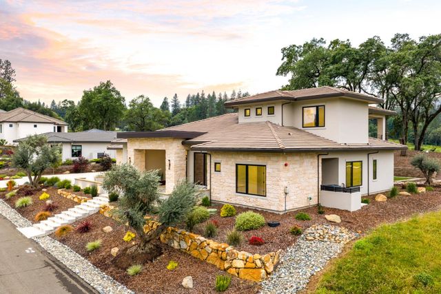 23664 Landon Evan Ln, Auburn, CA 95602