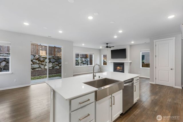 4520 Currant Lane SW, Port Orchard, WA 98367