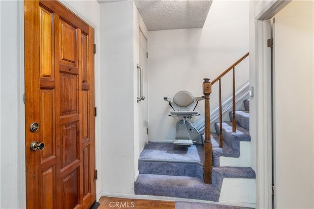 13203 Vanowen Street 8, North Hollywood, CA 91605
