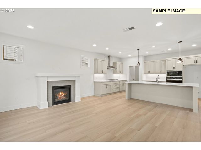 7283 Sw FROG POND Ln, Wilsonville, OR 97070