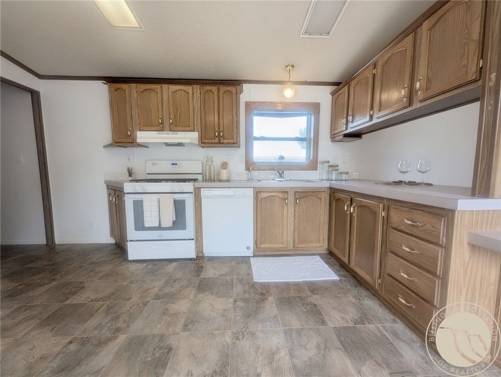 2224 Highway 87 E #28 28, Billings, MT 59101 photo 2