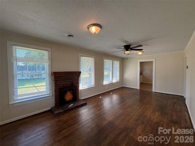 507 Turnersburg Highway, Statesville, NC 28625