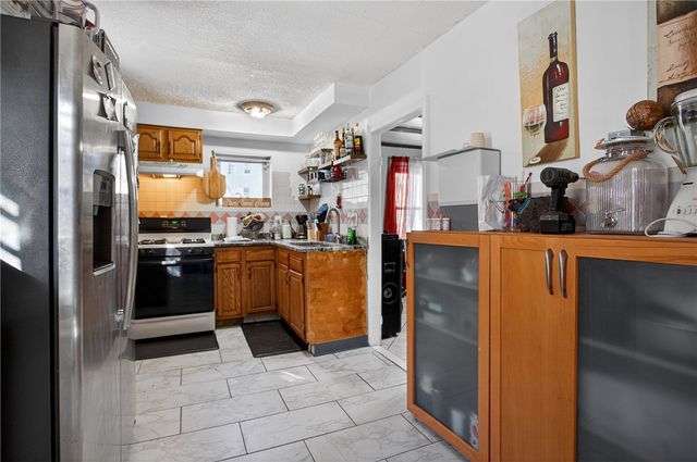 31 Sassafras Street, Providence, RI 02907