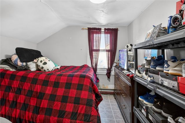 31 Sassafras Street, Providence, RI 02907