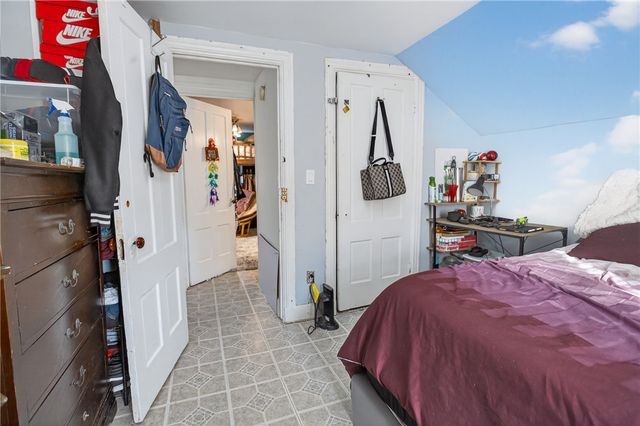 31 Sassafras Street, Providence, RI 02907