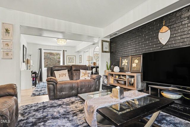 3300 Fairhill Drive, Raleigh, NC 27612