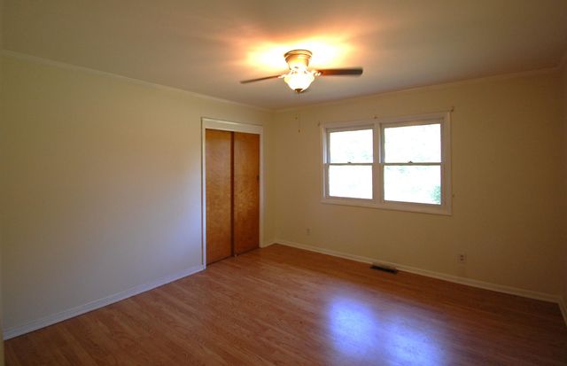 150 Maple Court, Paducah, KY 42003
