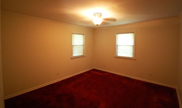 150 Maple Court, Paducah, KY 42003