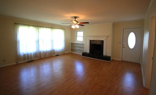 150 Maple Court, Paducah, KY 42003