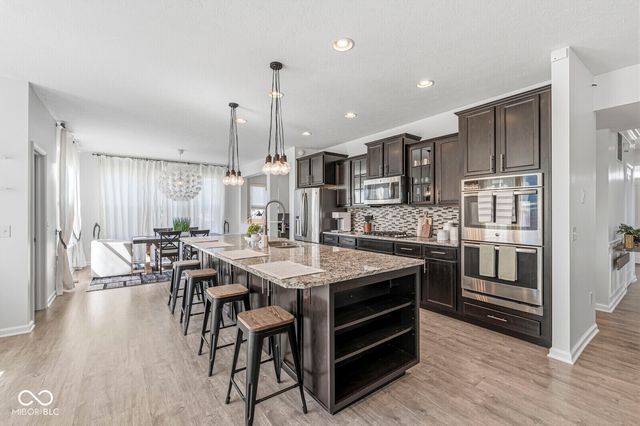 14933 W Black Wolf Run Drive, Carmel, IN 46033