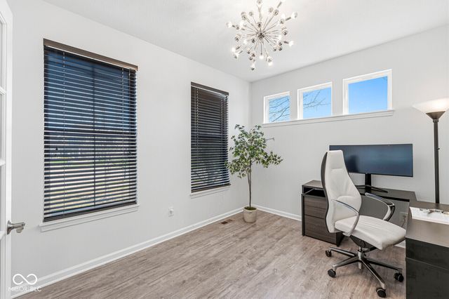 14933 W Black Wolf Run Drive, Carmel, IN 46033