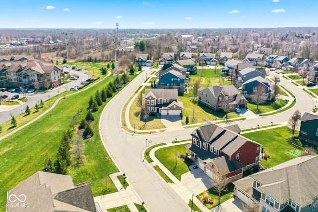 14933 W Black Wolf Run Drive, Carmel, IN 46033