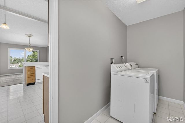 428 Quiet Field Drive, St Peters, MO 63376