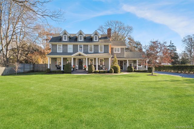 85 Fairview Avenue, Bayport, NY 11705