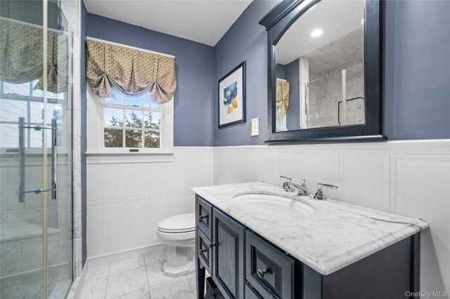 85 Fairview Avenue, Bayport, NY 11705