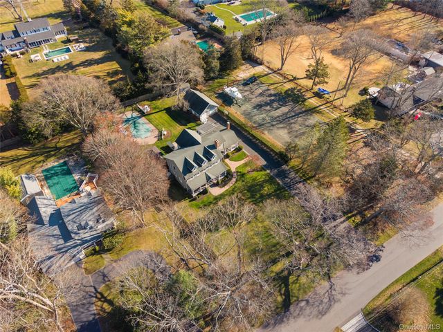 85 Fairview Avenue, Bayport, NY 11705