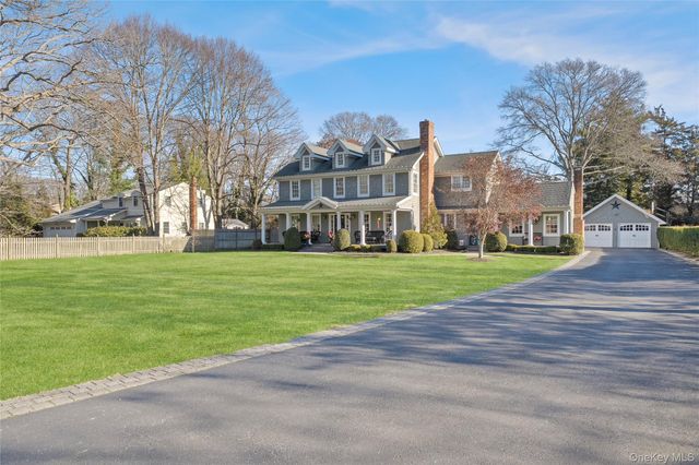 85 Fairview Avenue, Bayport, NY 11705