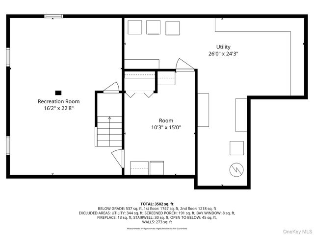 85 Fairview Avenue, Bayport, NY 11705