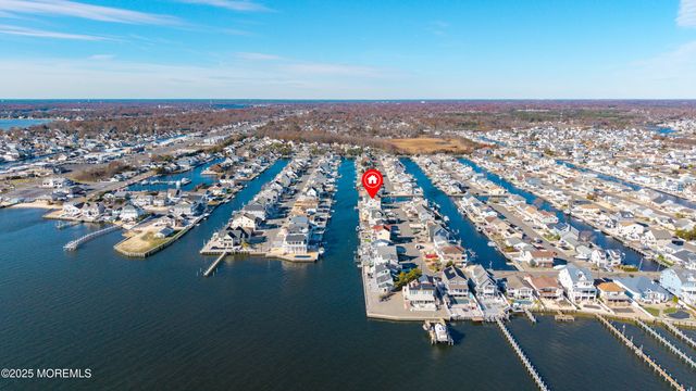 3451 Lisbon Avenue E, Toms River, NJ 08753