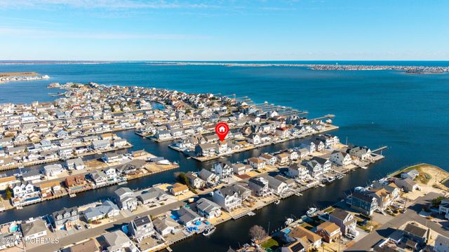 3451 Lisbon Avenue E, Toms River, NJ 08753