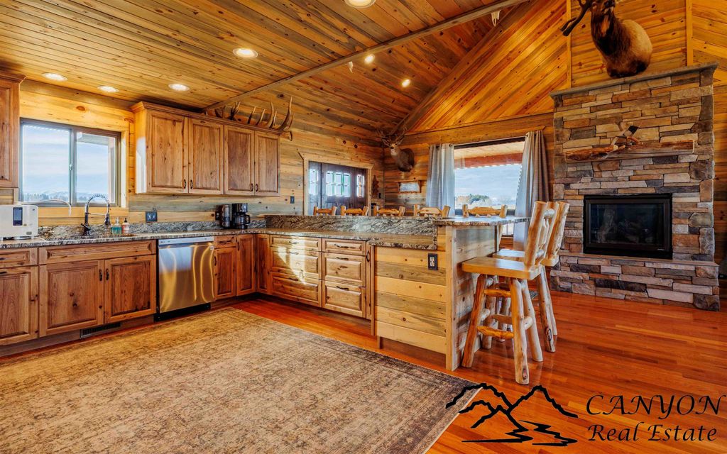 981 Road 18, Powell, WY 82435 photo 12