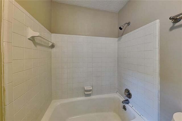 1250 Ridgefield Drive, Roswell, GA 30075