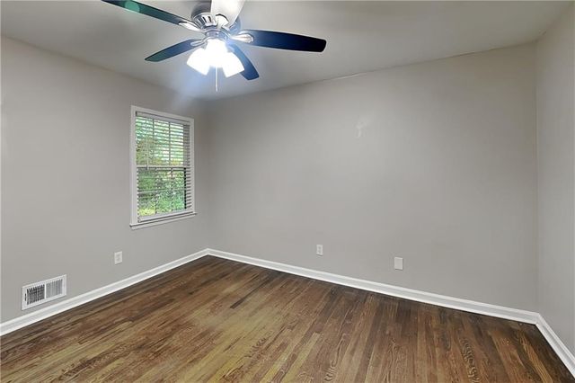 1250 Ridgefield Drive, Roswell, GA 30075