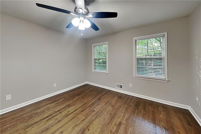 1250 Ridgefield Drive, Roswell, GA 30075