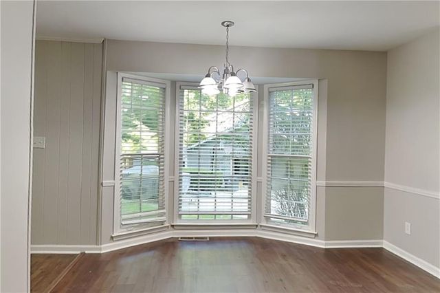 1250 Ridgefield Drive, Roswell, GA 30075
