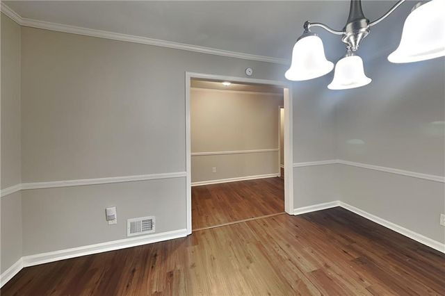 1250 Ridgefield Drive, Roswell, GA 30075