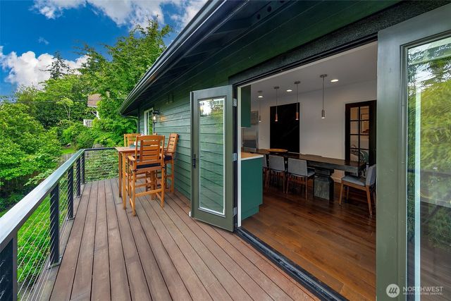 4927 50th Avenue S, Seattle, WA 98118