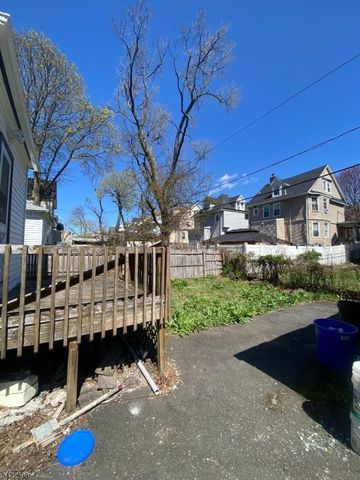 72 Ingraham Pl, Newark City, NJ 07108
