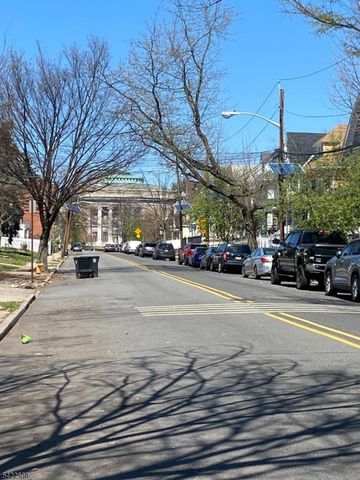 72 Ingraham Pl, Newark City, NJ 07108