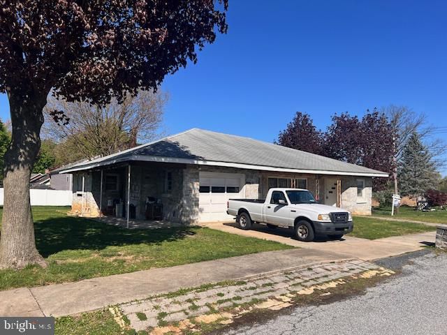 125 N ROOSEVELT AVE, Hershey, PA 17033