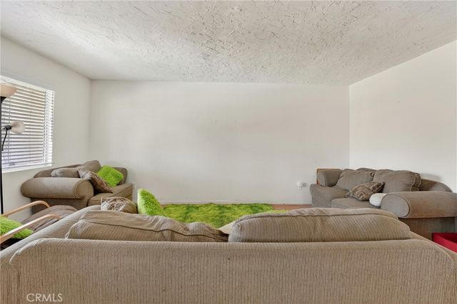 12420 Mount Vernon, Grand Terrace, CA 92313