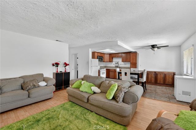 12420 Mount Vernon, Grand Terrace, CA 92313