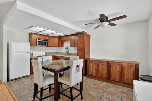 12420 Mount Vernon, Grand Terrace, CA 92313