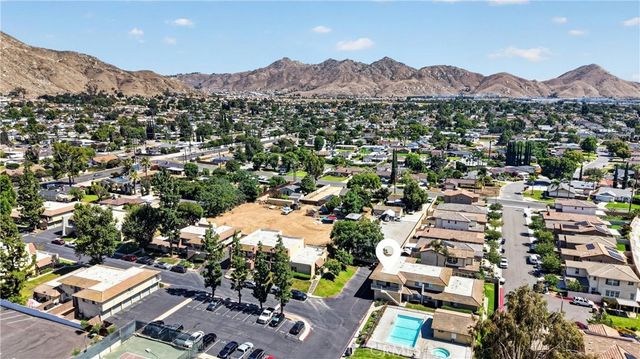 12420 Mount Vernon, Grand Terrace, CA 92313